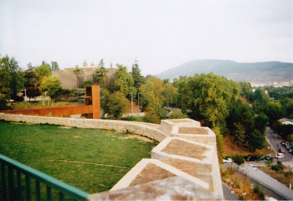 Paseo por las murallas de Pamplona San Bartolomé