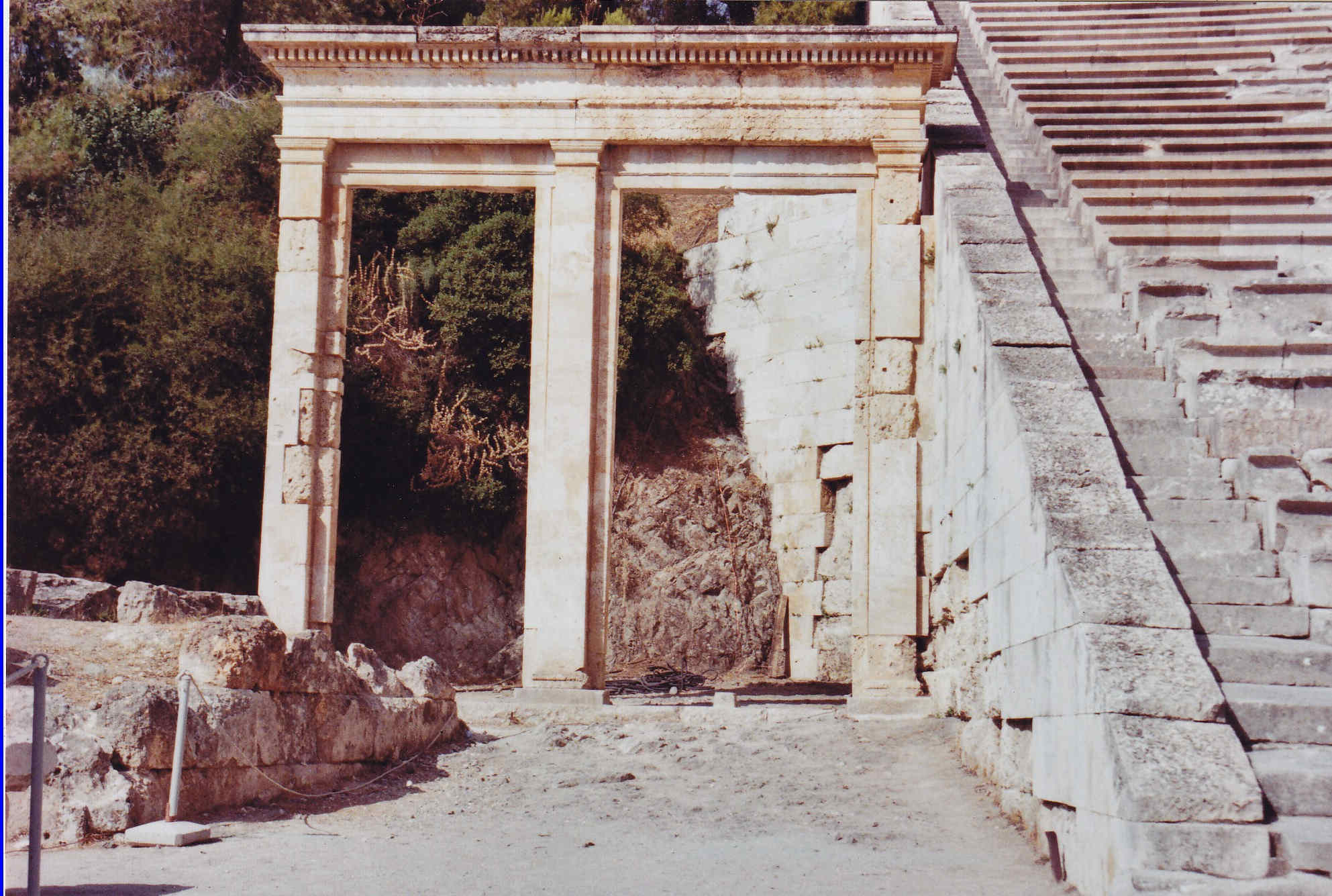 El Sanatorio y Hospedería de Epidauro Mundo helenístico 82