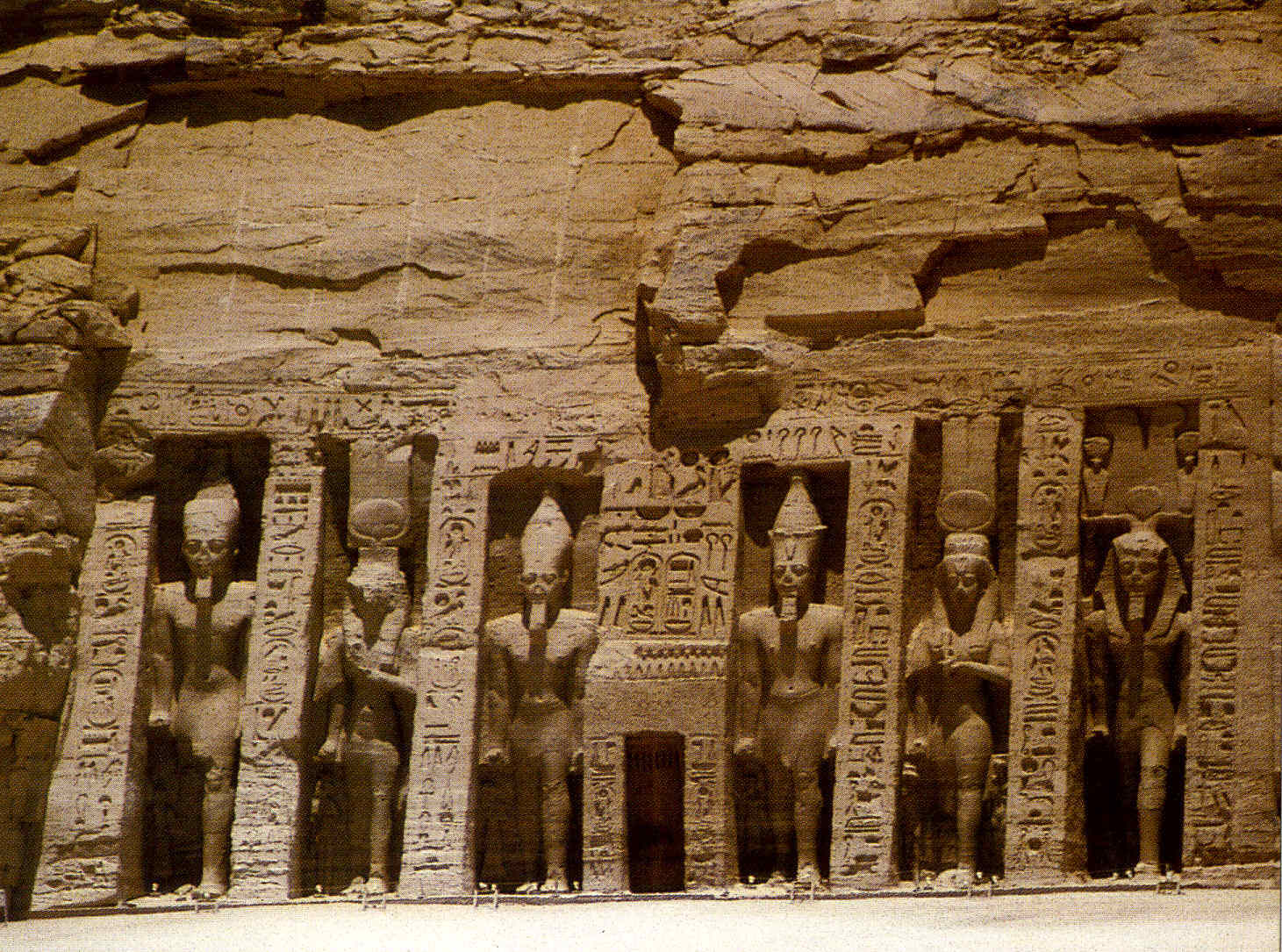 Ramsés II y Abu Simbel 3