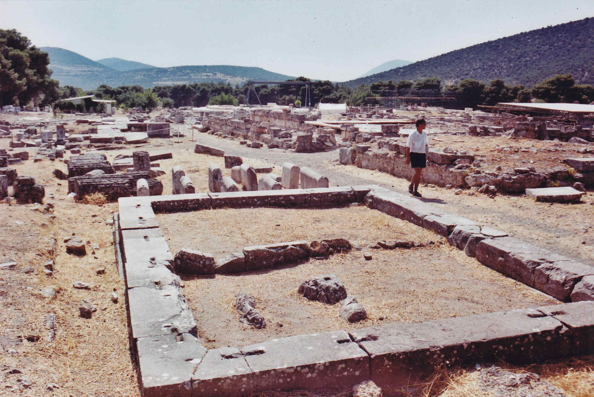 El Sanatorio y Hospedería de Epidauro Mundo helenístico 82
