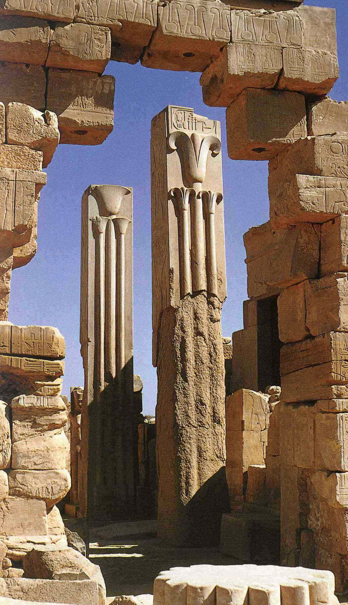 Karnak c o los otros